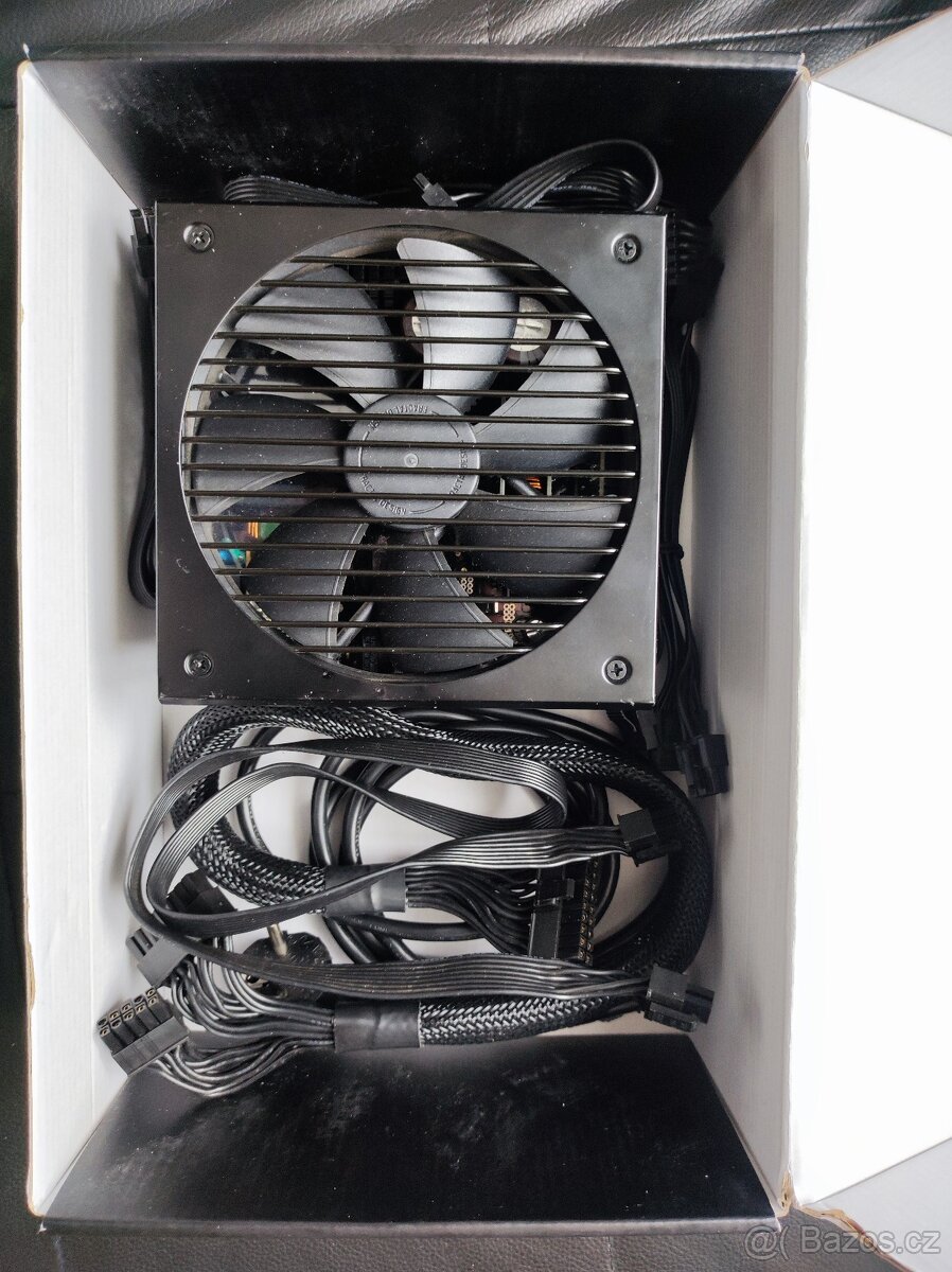 FRACTAL Design ION+ 760P Platinum - Zdroj 760W - 6