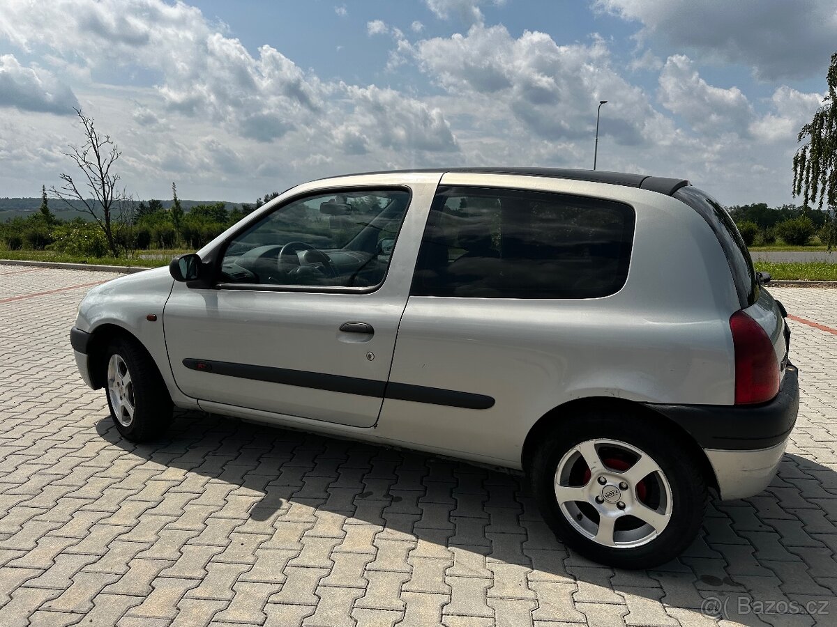 Renault Clio 1.2 55Kw Benzín - 6