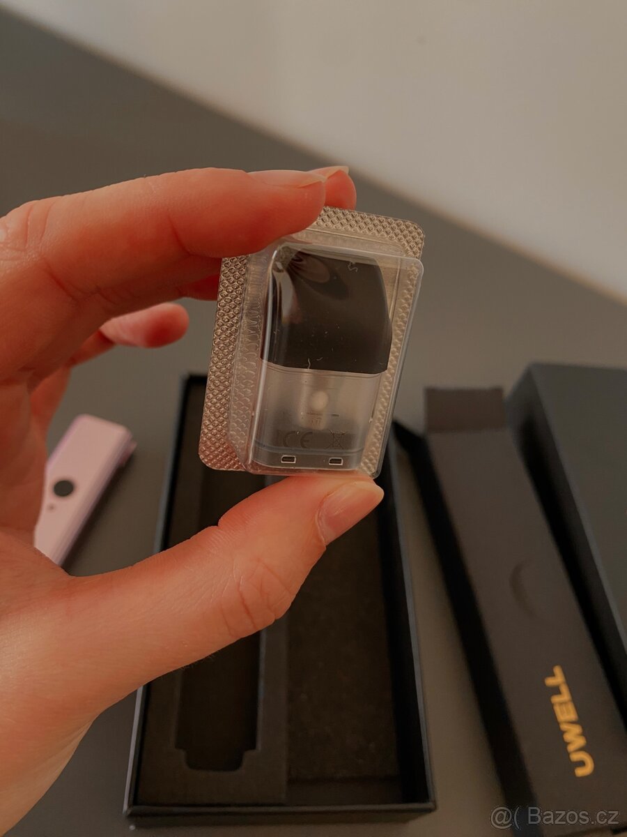 Elektronická cig. Caliburn Uwell - 6