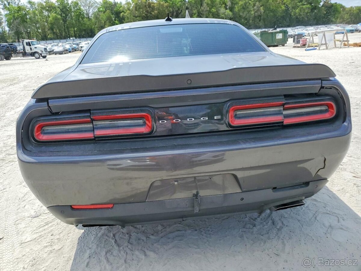 Dodge Challenger R 2016 - 6