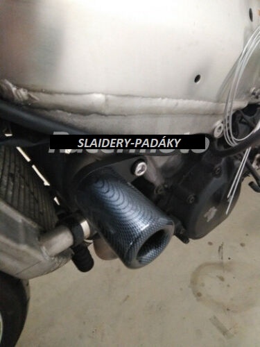 Suzuki gsxr 1000 K1 01 02 padáky - 6