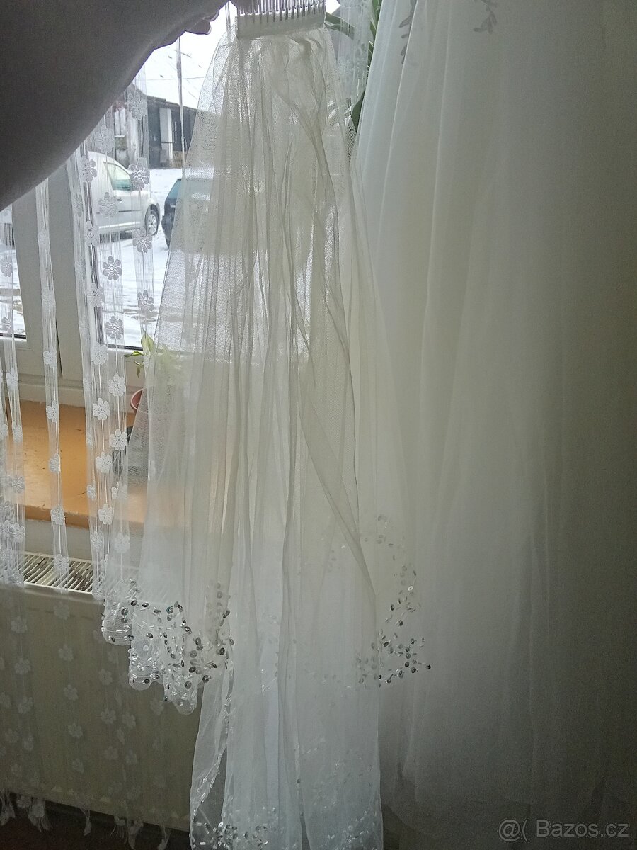 Svatební šaty - 6