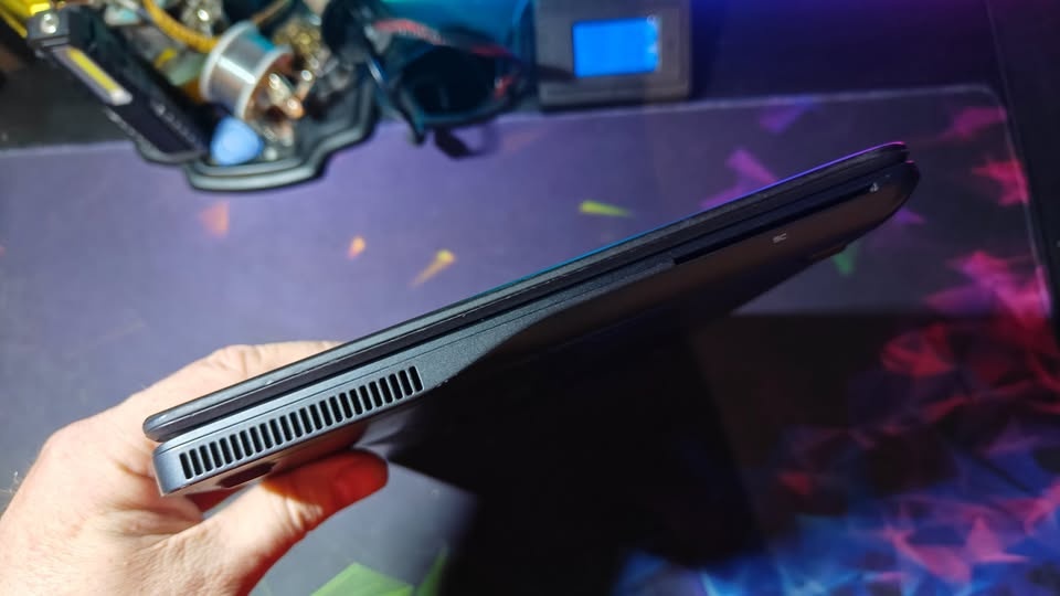 Dell Latitude E7250, i5,SSD 128GB, 8GB RAM - 6