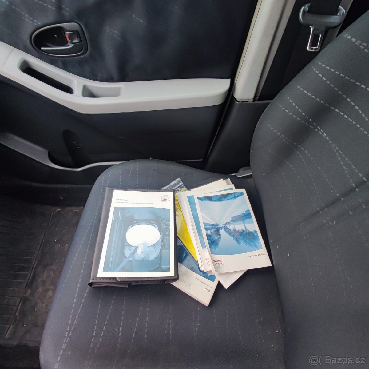 Toyota yaris 1,0 benzín rozvod řetěz - 6