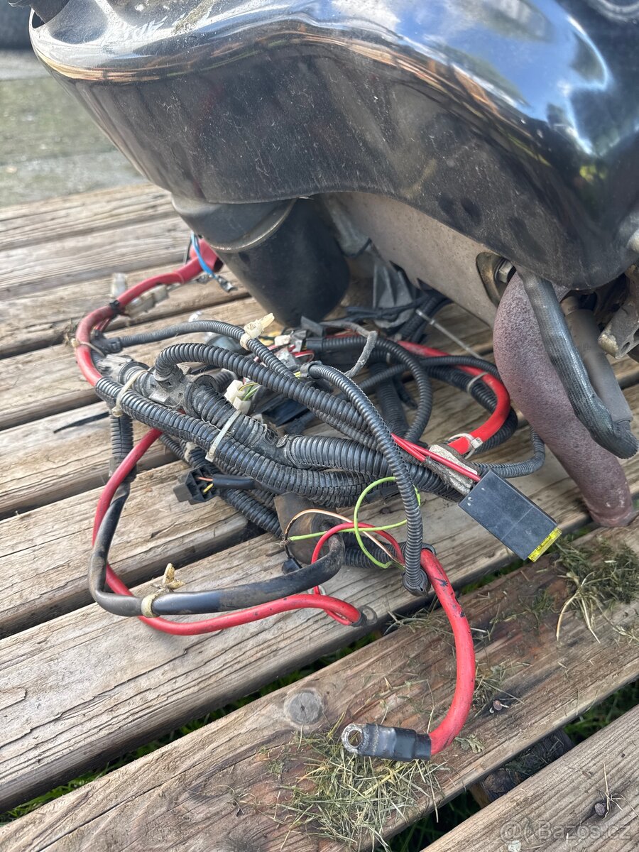 Motor brigss & stratton - 6