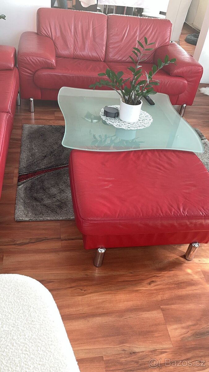 Luxusní kožená sedací souprava v červené barvě - 6