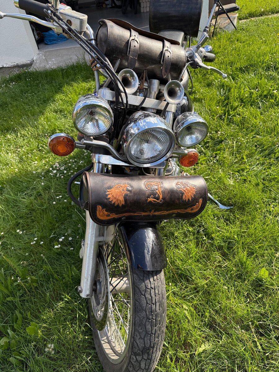 Prodám Yamaha XVS 650 DRAGSTAR, pouze 9265km - 6