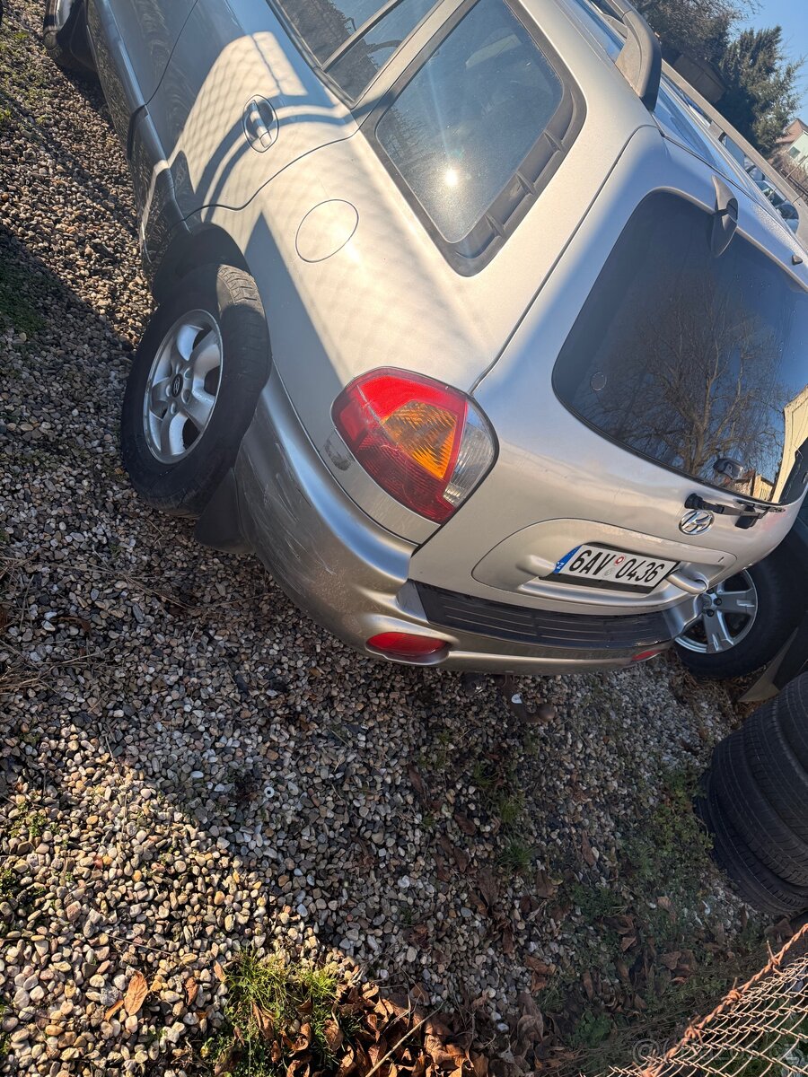 Hyundai Santa Fe 2.0 CRDI 4x4 - 6