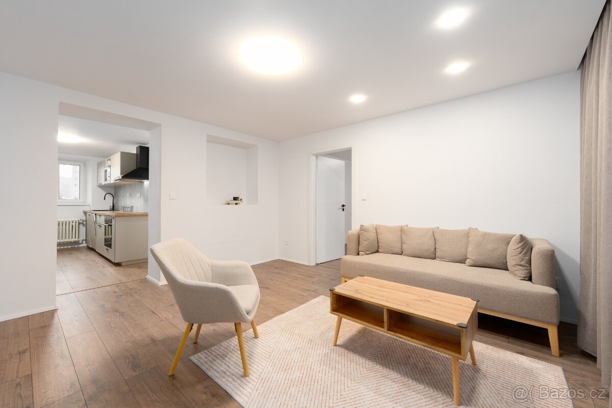 Prodej bytu 2+1 J.Sousedíka ,Vsetín - 6