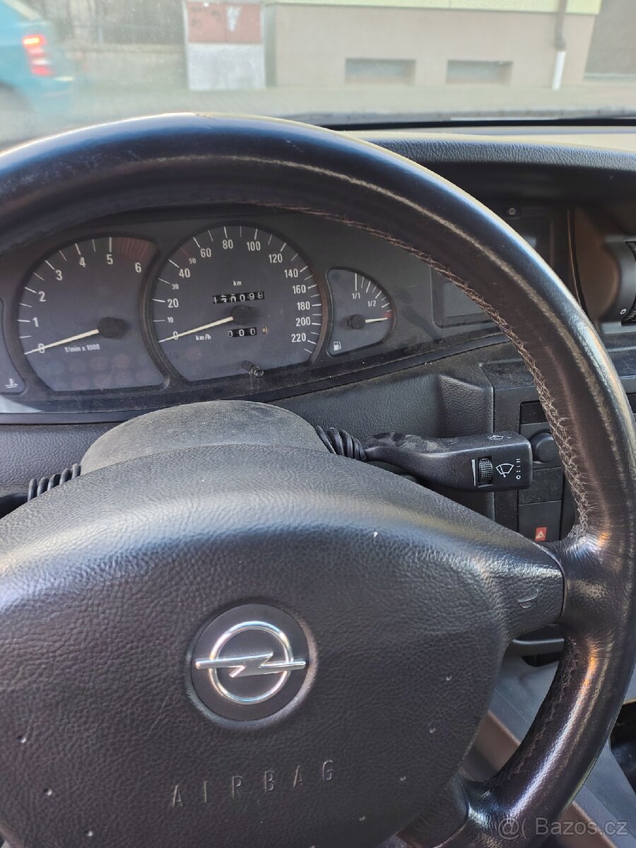 Opel Omega 2.5 td 96kw - 6
