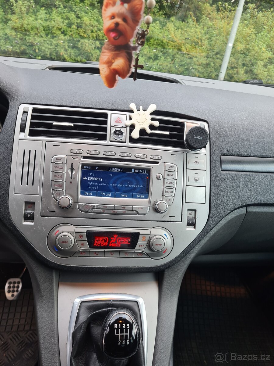 KUGA 2.0TDCI 4x2 100kw - 6