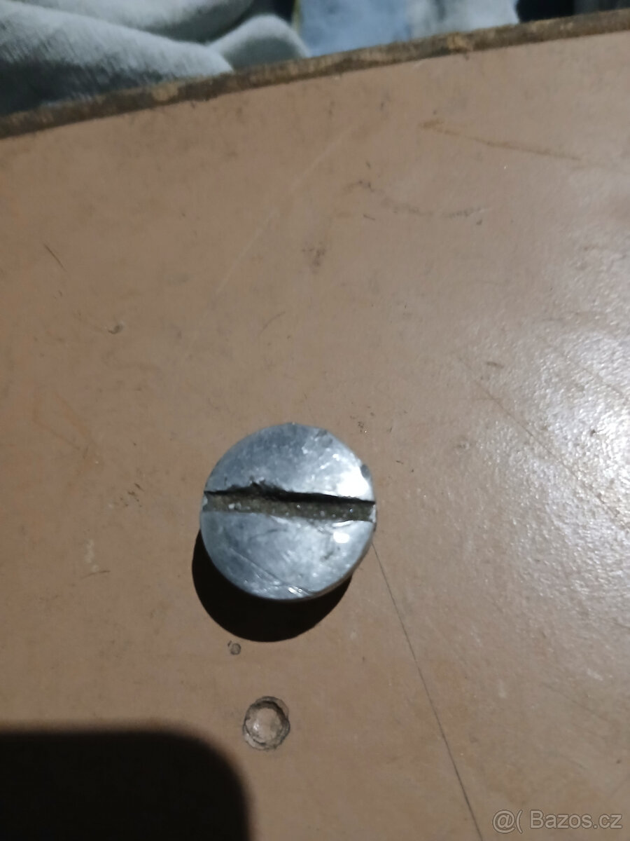 Stadion,Jawetta díly - 6