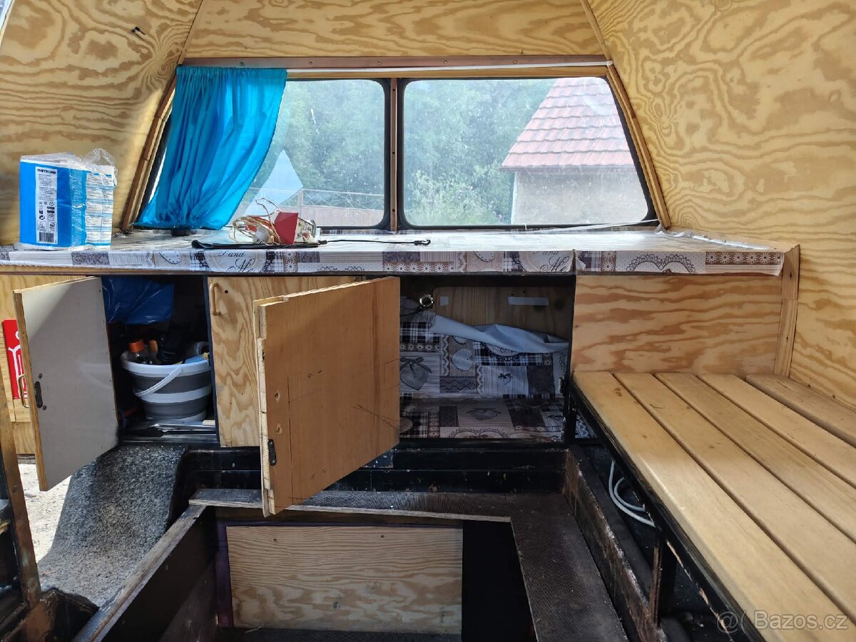 Karavan Wenzel - 6
