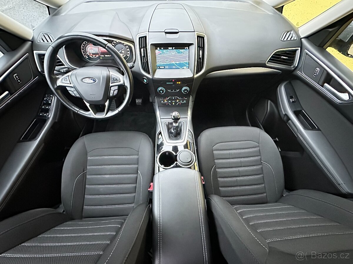Ford Galaxy 1.5/118kW TITANIUM 7.Míst r.v. 2016 jen 98tkm - 6