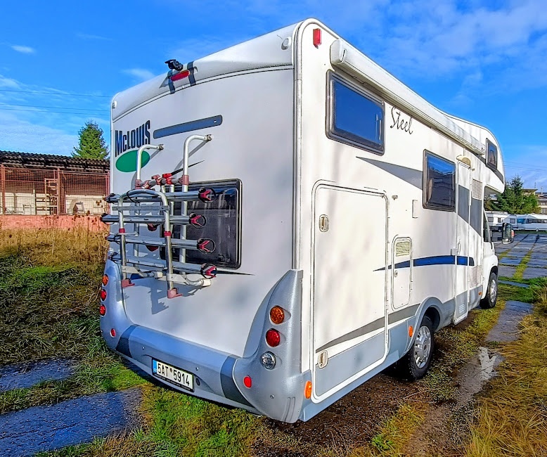 Fiat Ducato / McLouis, alkovna pro 6 osob, palandy/garáž - 6