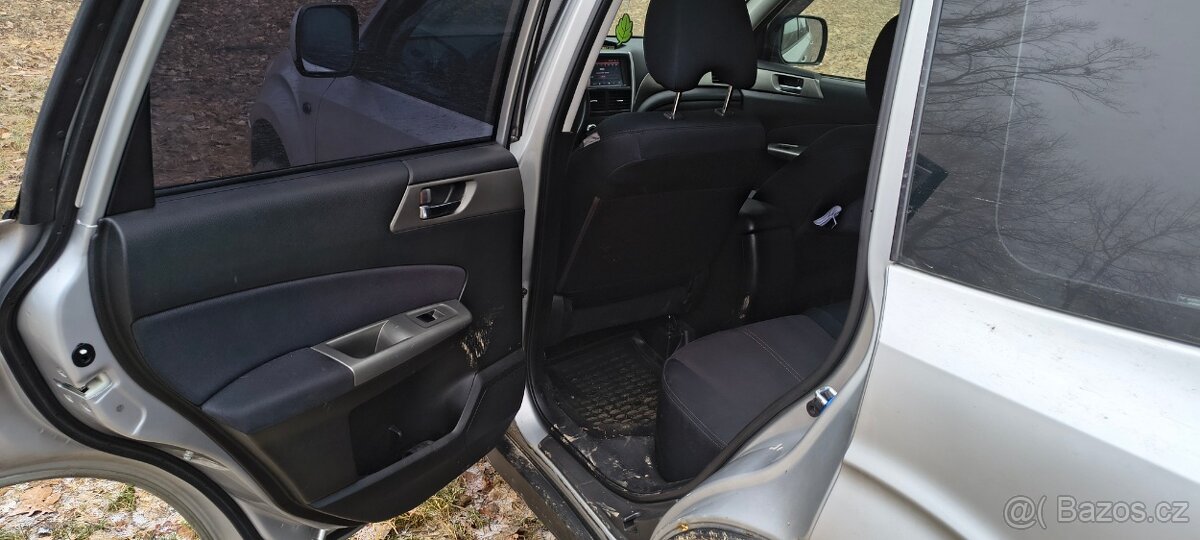 Subaru Forester SH 2.5t 169kw benzin - 6