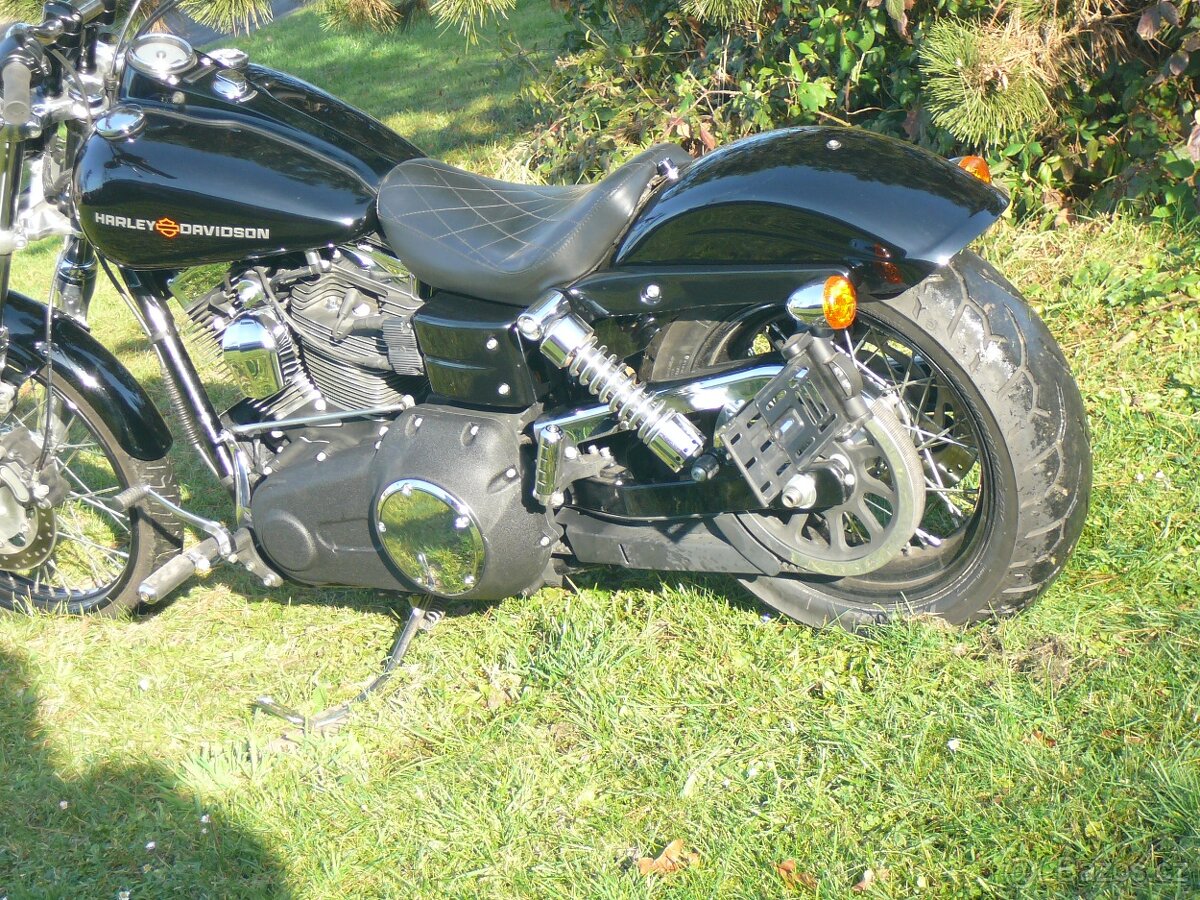 Harley-Davidson FXDWG Dyna Wide Glide 96ci 2011 - 6