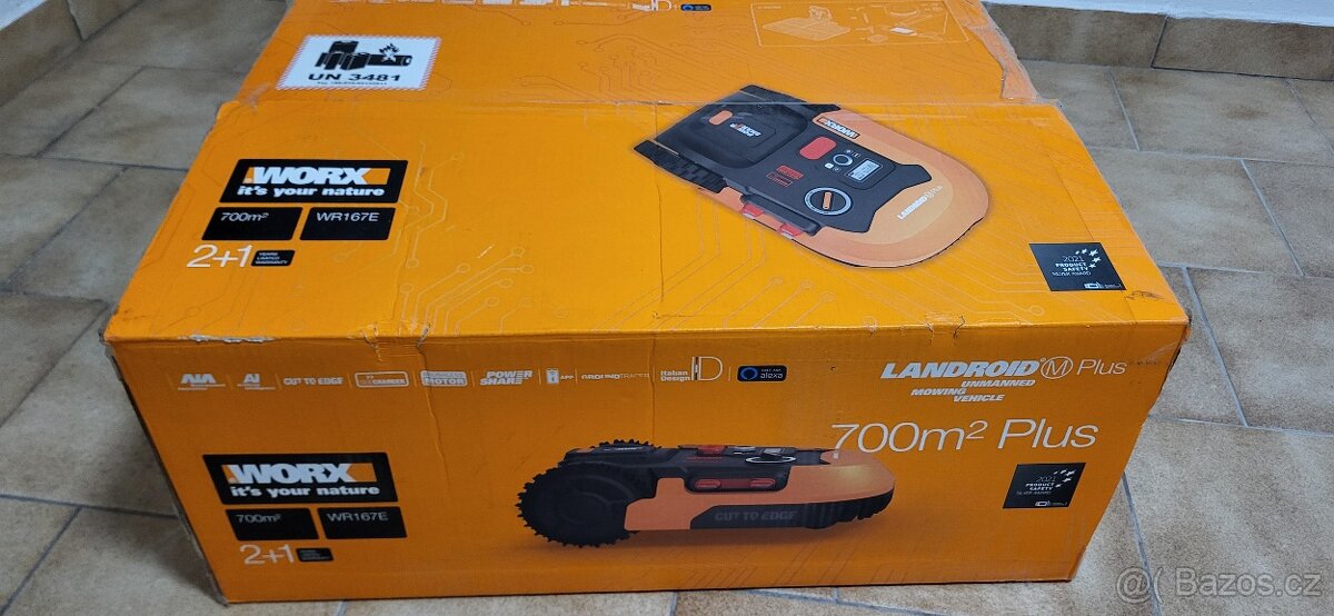 Robotická sekačka WORX na 700m2 - 6