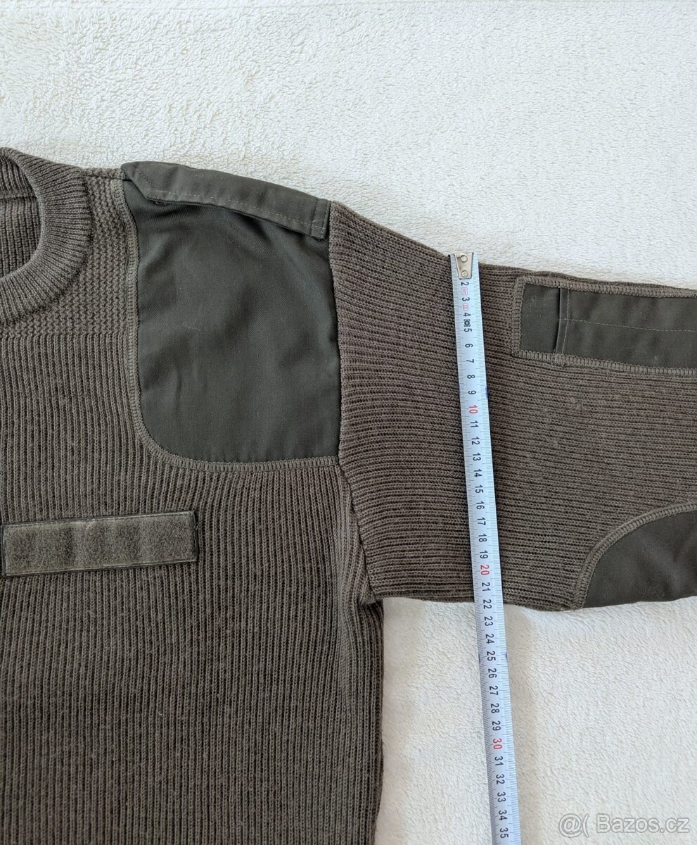 Olivově zelený army svetr - 6