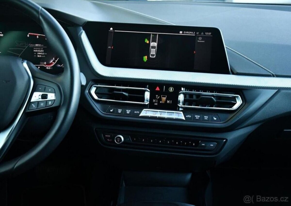 BMW Řada 2 218d HUD ČR - 6