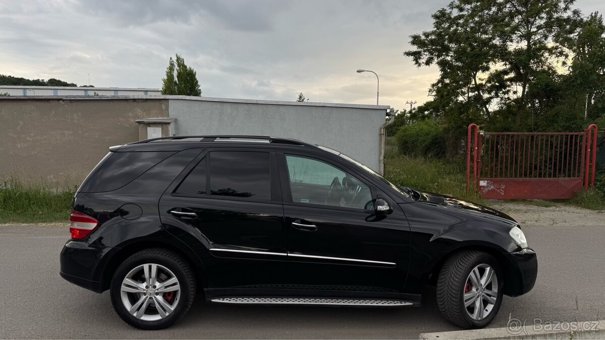 Mercedes-Benz ML W164 320CDI - 6
