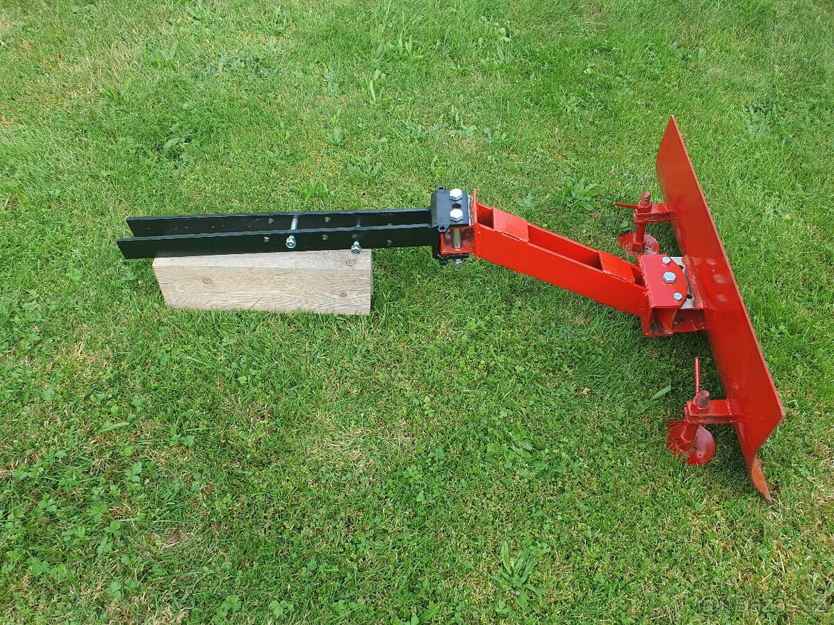 Prodám Vari Tera Honda příslušenství radlici na sníh a frézu - 6