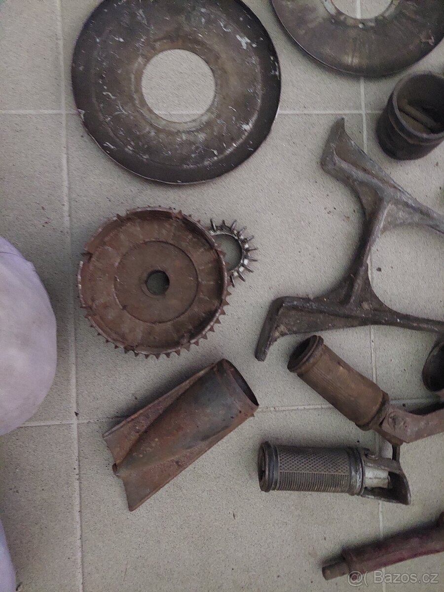 Jawa kyvacka - náhradní dily - 6