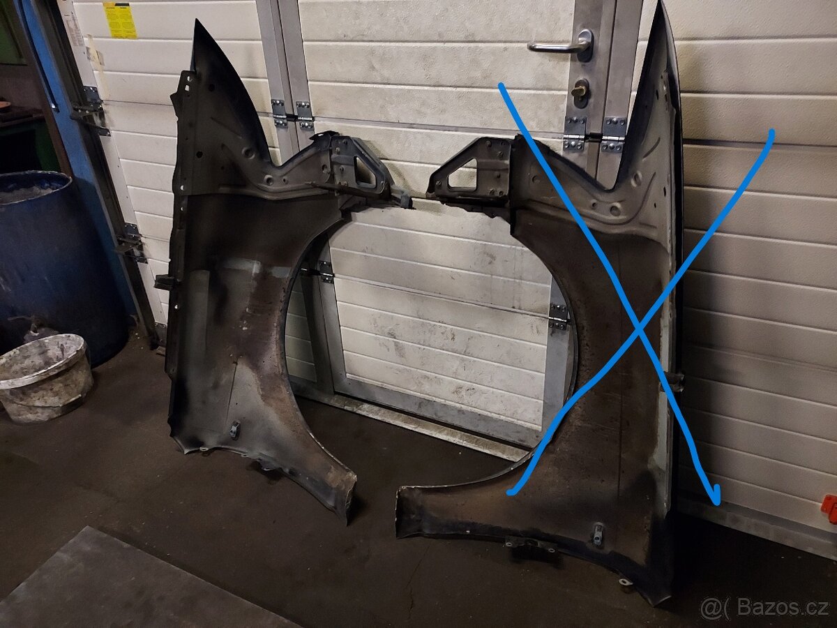 levý přední blatník na Audi A6 C6 - 6