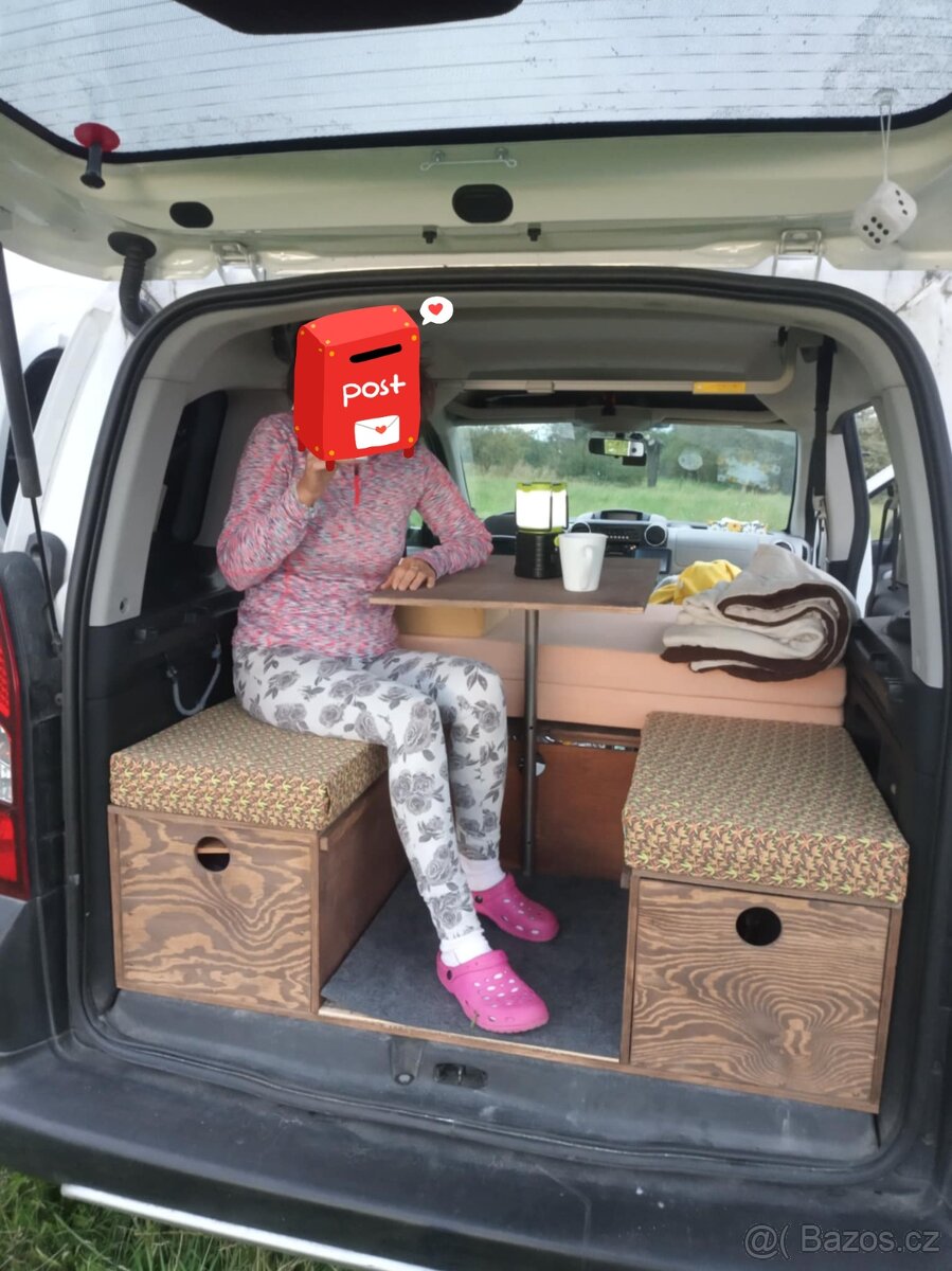 Obytná vestavba do auta - 6