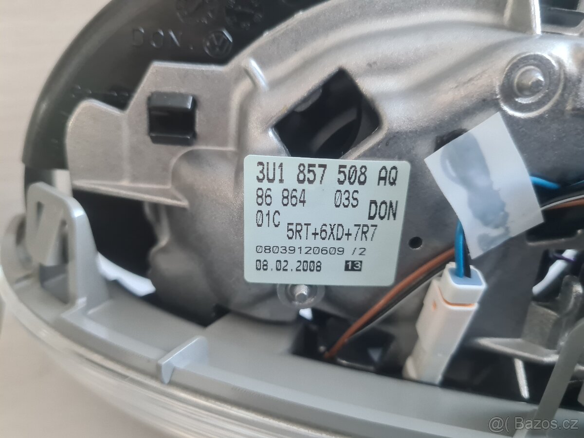 NOVÉ Zrcátka Superb 1 facelift PODSVÍCENÉ ORIGINÁL - 6