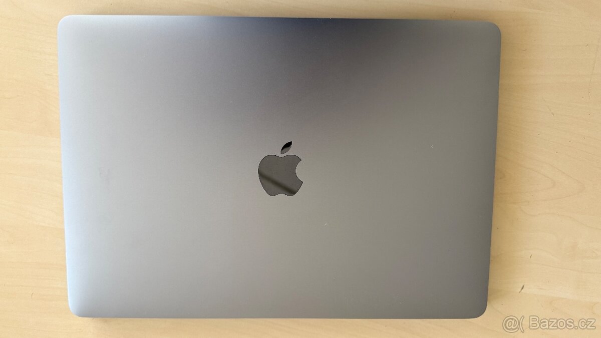 MacBook Pro 13" Retina (2019) – i7/16 GB/512GB SSD - 6
