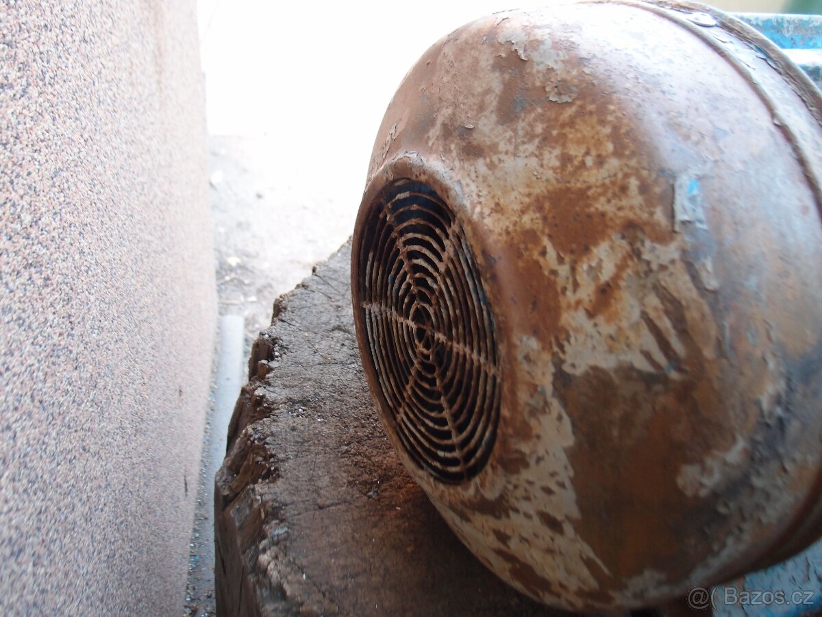 Prodám elektromotor MEZ 5,5kw 960 ot. 380V - 6