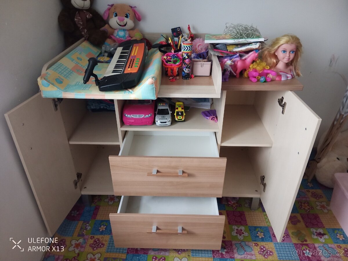 Prodám nábytek - 6