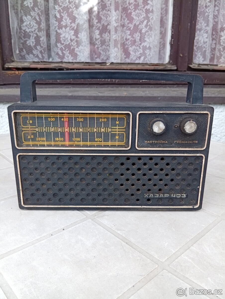 Prodám 4 starší rádia. - 6