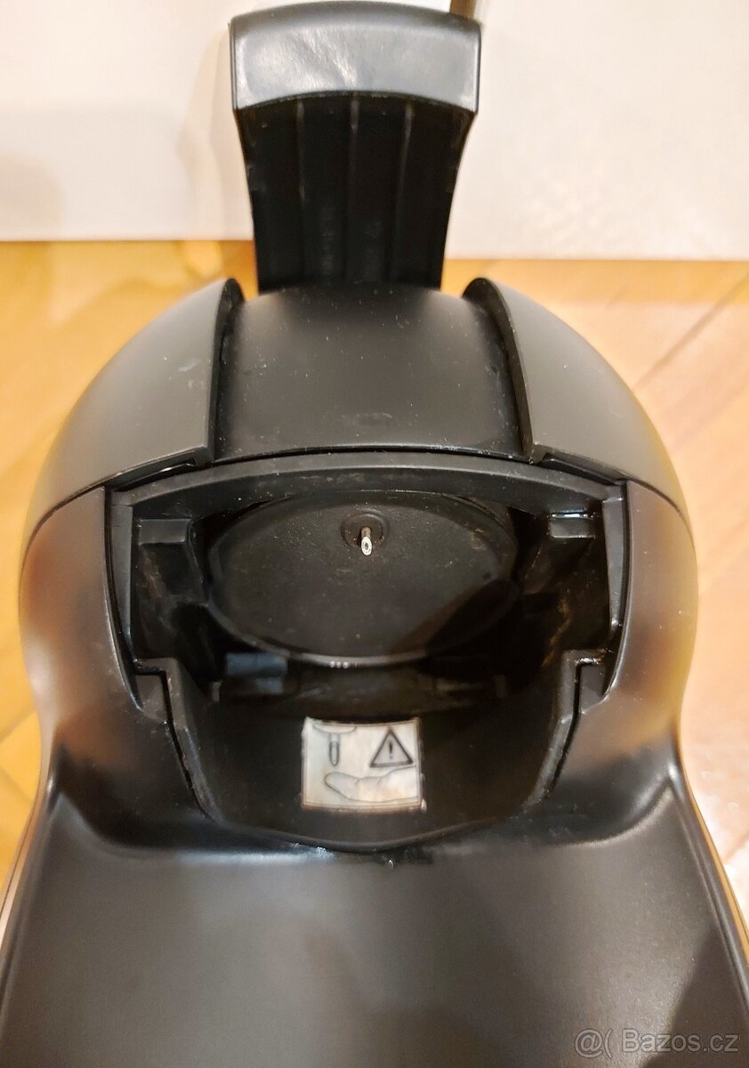 Kávovar na kapsle KRUPS KP10B31 - 6