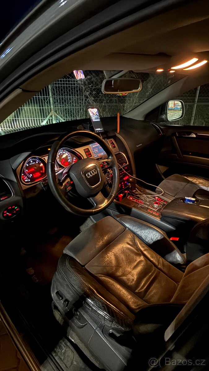 Audi q7 - 6