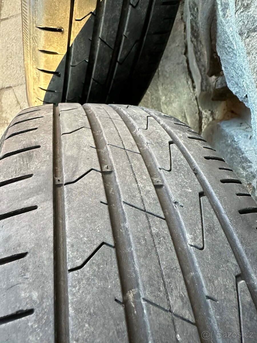 Kola VW R15 - 6