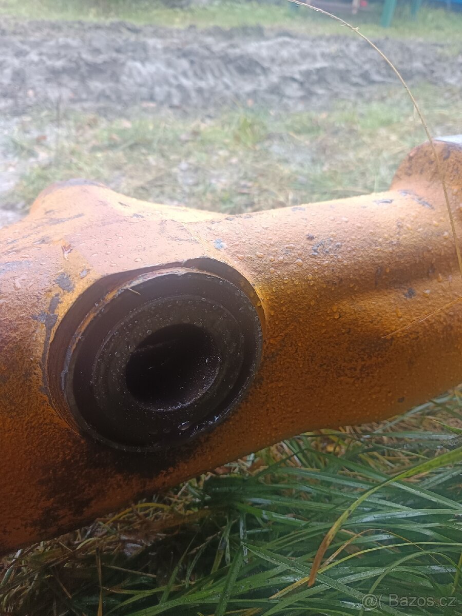 Prodám přední hnaná náprava Zetor Crystal UN Hon 053 - 6