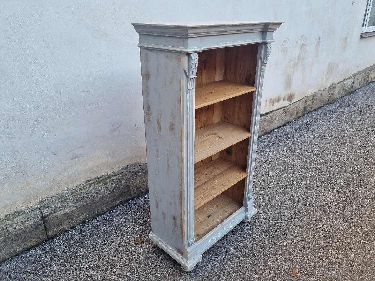 KRÁSNÁ STARÁ ZDOBENÁ KNIHOVNA - REGÁL - 6