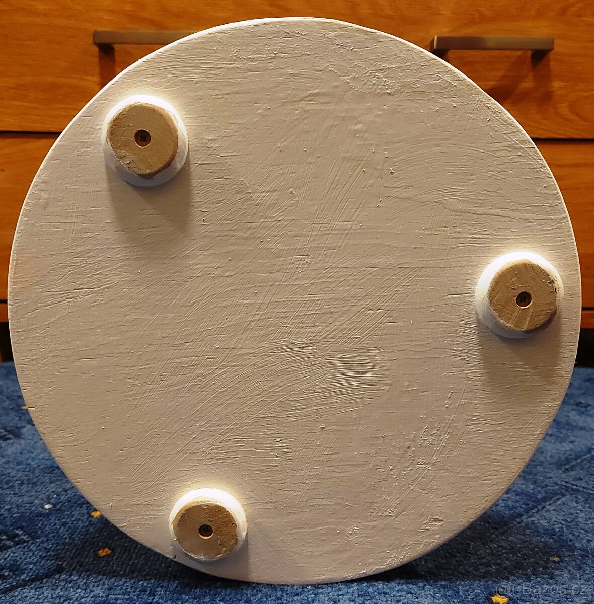 Květinový stolek ve tvaru písmene X - 6