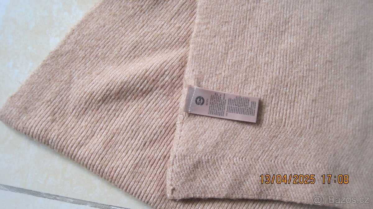 Šála TCHIBO, čepice černá s bambulí LINDEX - 6