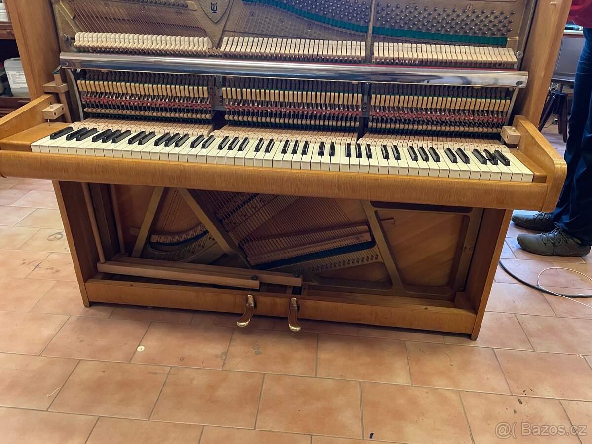 Pianino Schölze 110 jasan - 6