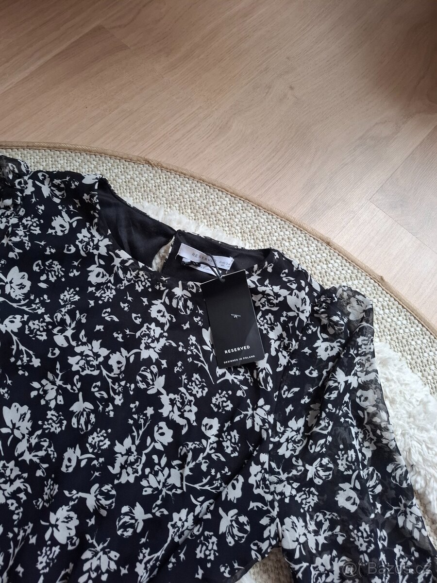 Květinové midi šaty Reserved - 6