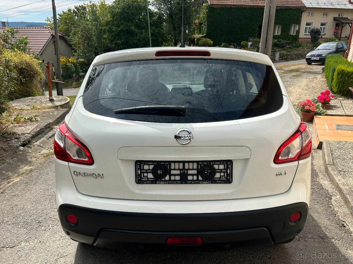 Nissan Qashqai 1,6 dCi - 6