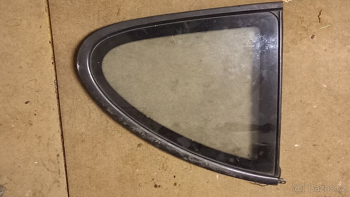 Toyota Celica T18, pár dílů - 6