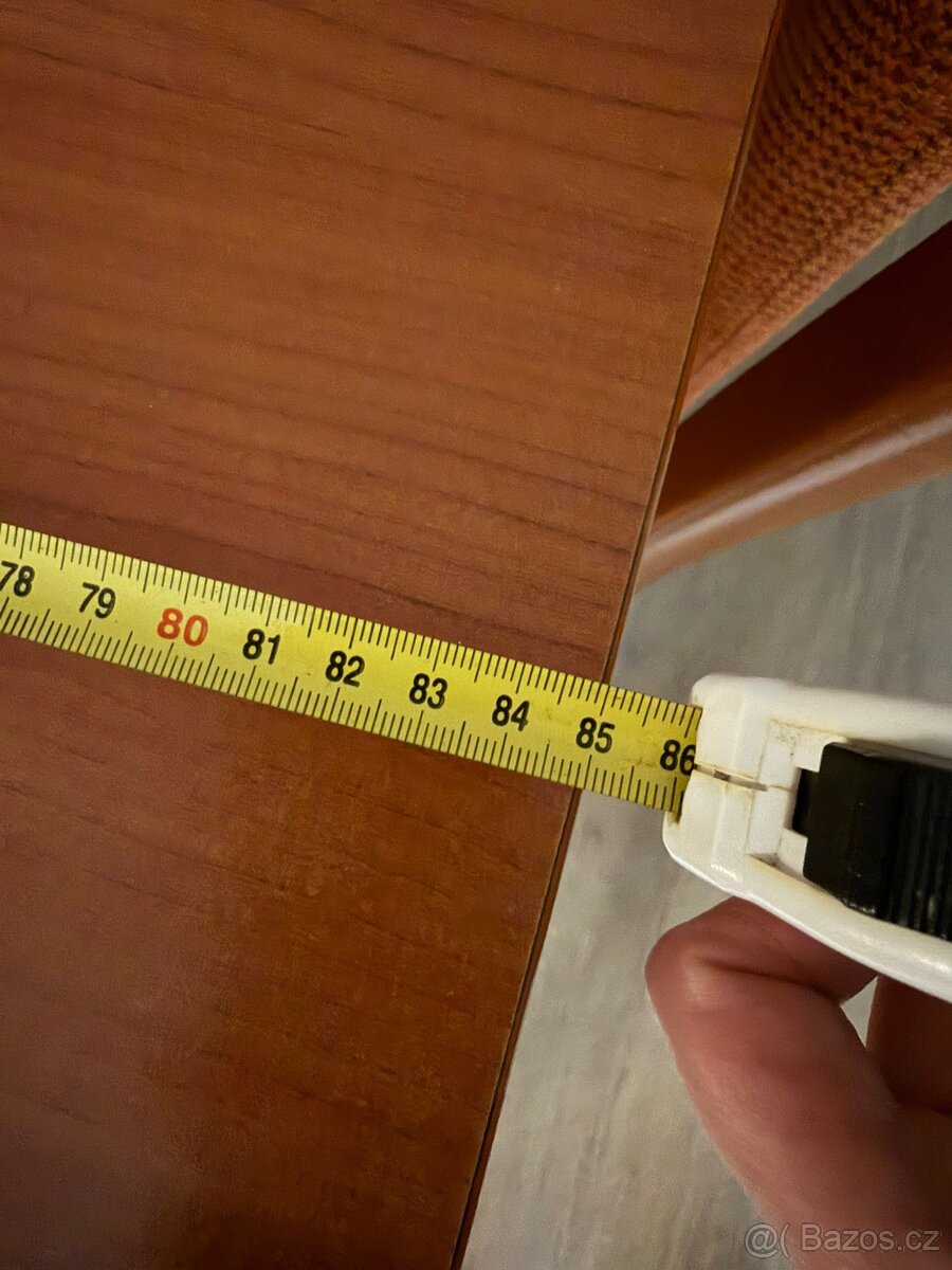 Jídelní stůl + židle - 6