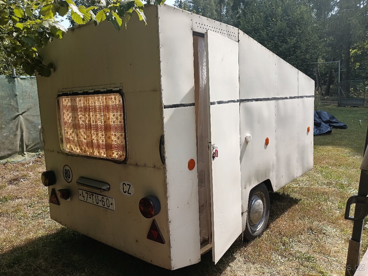 bydlík karavan karavánek - 6