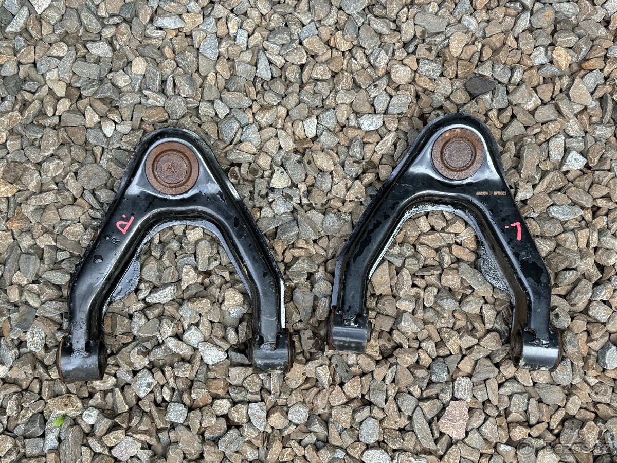 Díly Nissan Pick-up / Navara D22 - 6