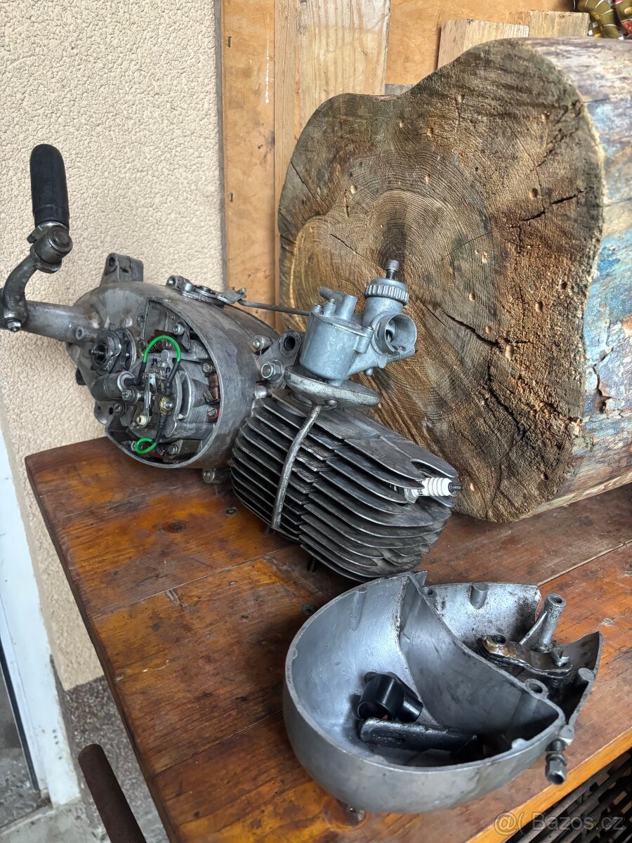 Motor Jawa Pionyr 05 - 6