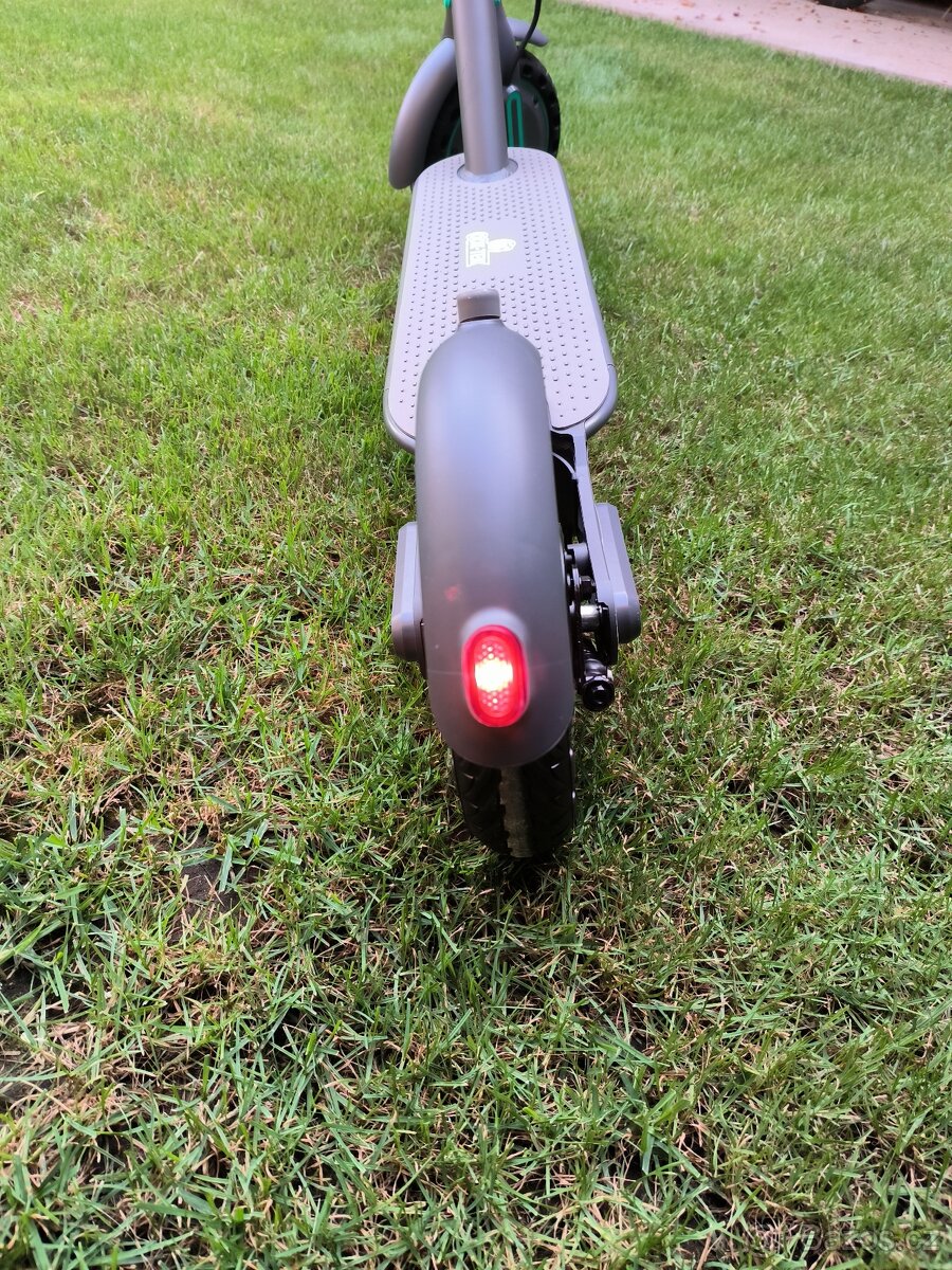 Elektricka kolobezka 33 km/h 2025 ZARUKA - DOPRAVA ZDARMA - 6